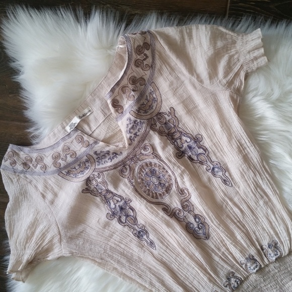 Solitaire Tops - B2G1 Solitaire Embroidered Boho Peasant Blouse